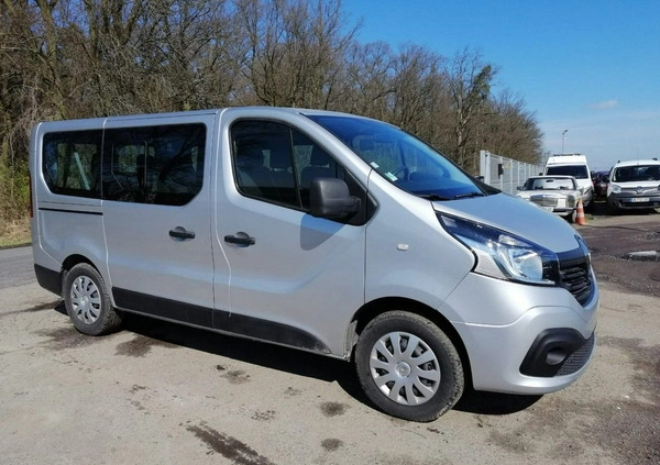 Renault Trafic cena 99900 przebieg: 48000, rok produkcji 2018 z Pleszew małe 631